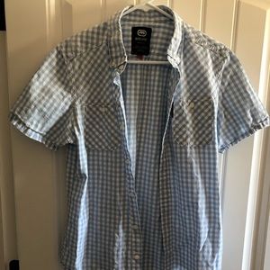 Men’s casual short sleeve button up shirt